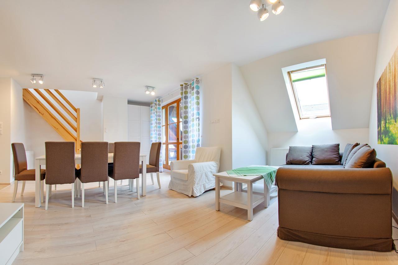 Sun & Snow Komuny Paryskiej Apartamento *