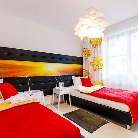 Apartamenty Sun & Snow Komuny Paryskiej Karpacz Rom bilde